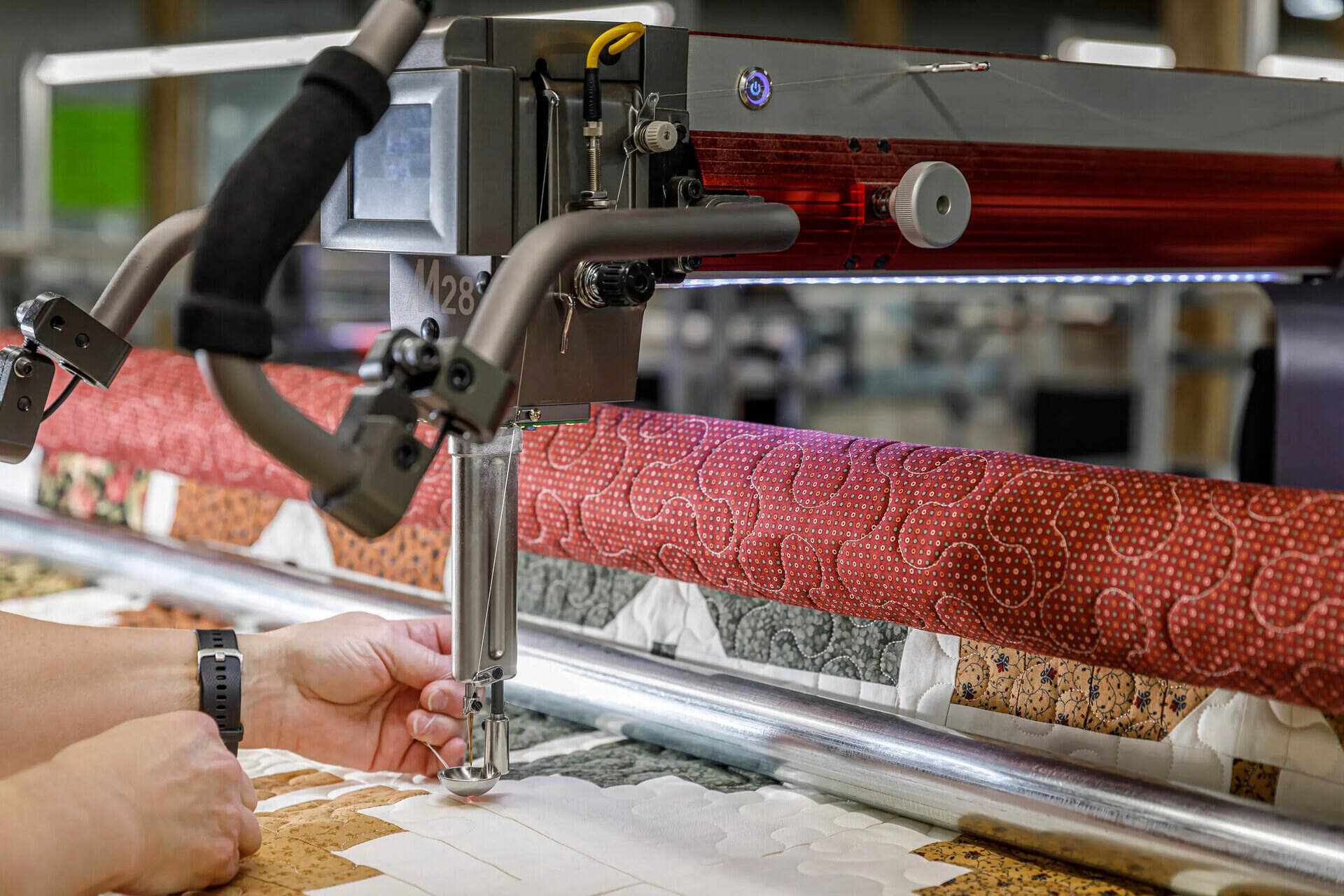 Considering A Long Arm Quilting Machine? What You Need To Know