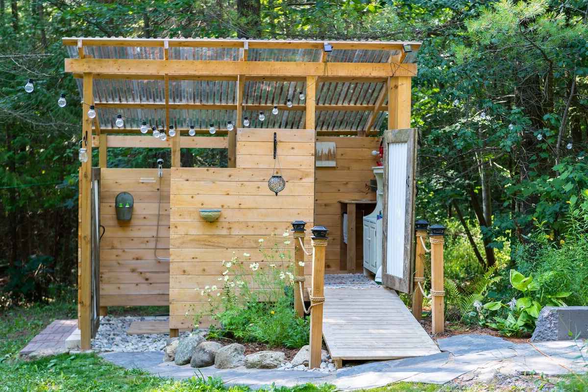 DIY Outdoor Shower: Building Your Own Oasis