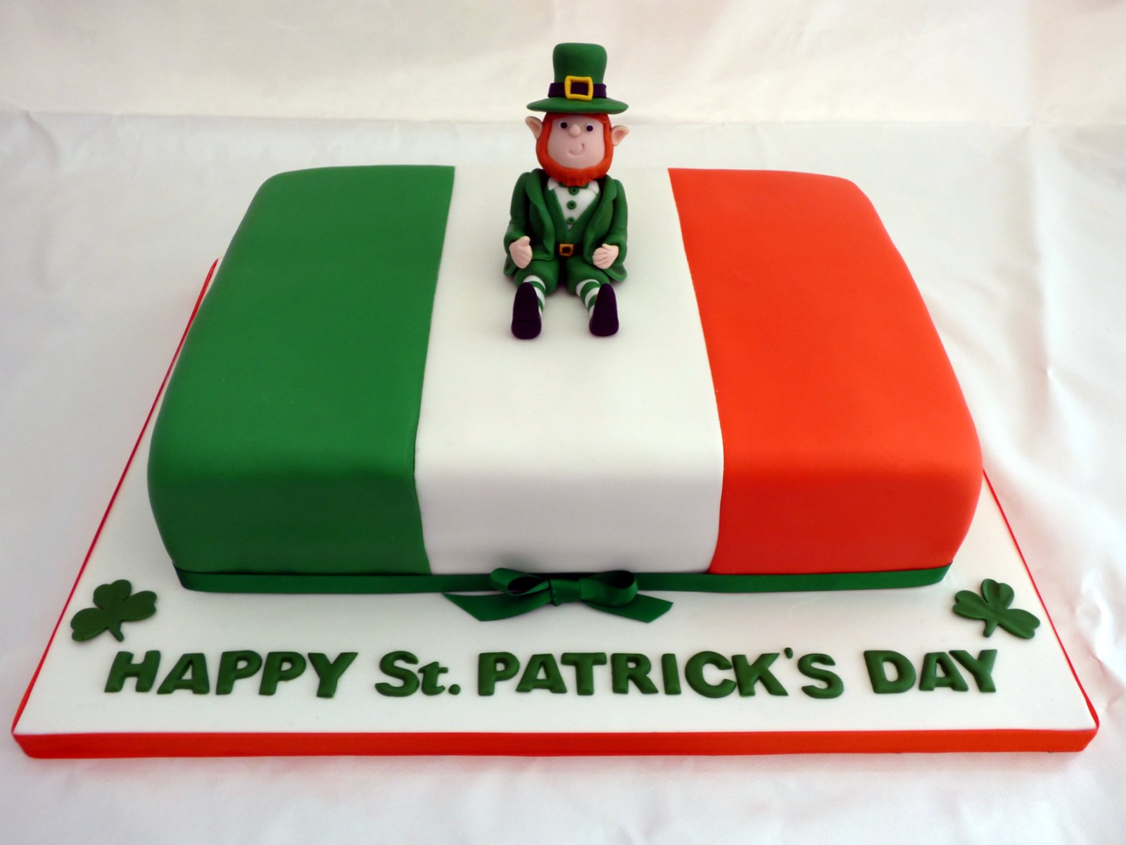 DIY St. Patrick’s Day Cake: A Festive Home Improvement For Your Kitchen