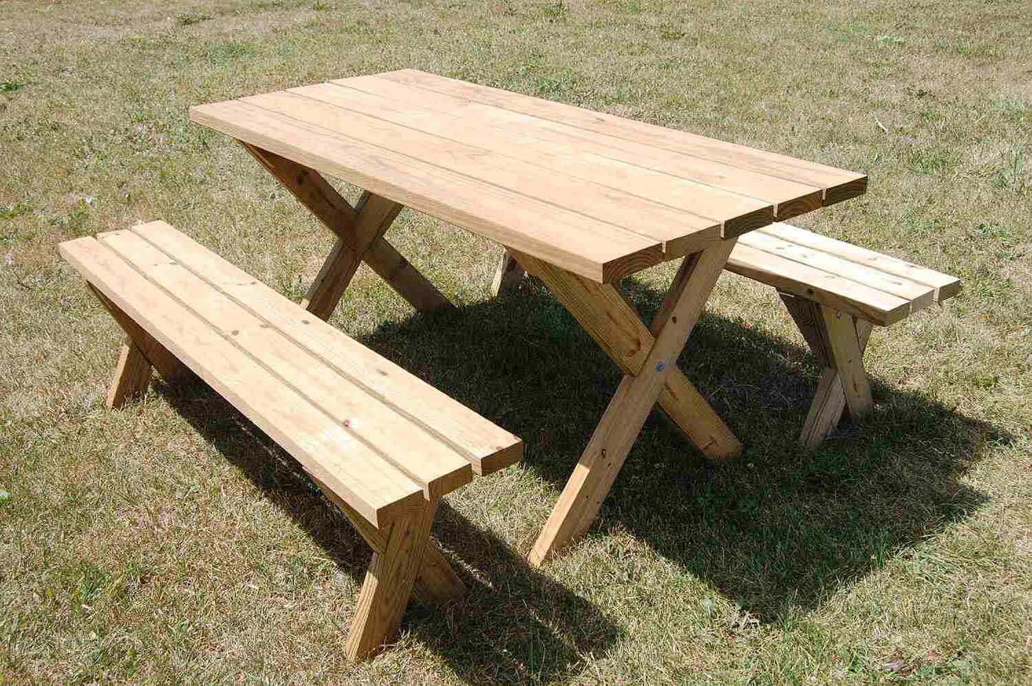 DIY Outdoor Table: How To Build Your Own Stylish Patio Furniture