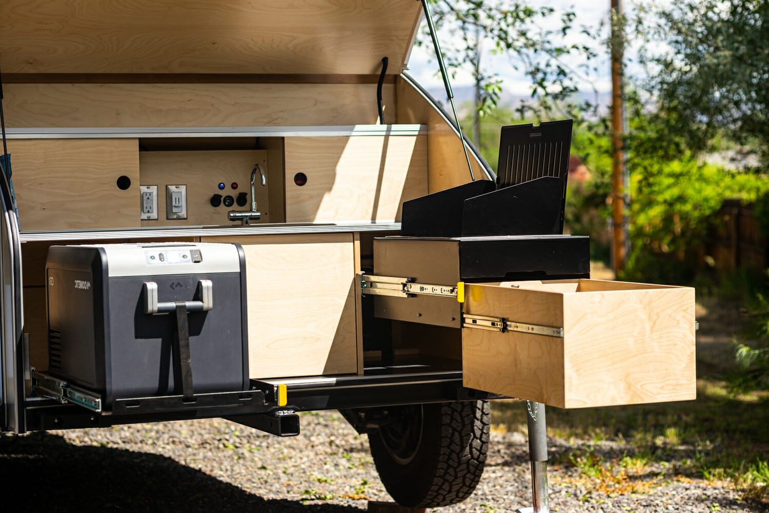 DIY Camp Kitchen Trailer Build Twigandthistle