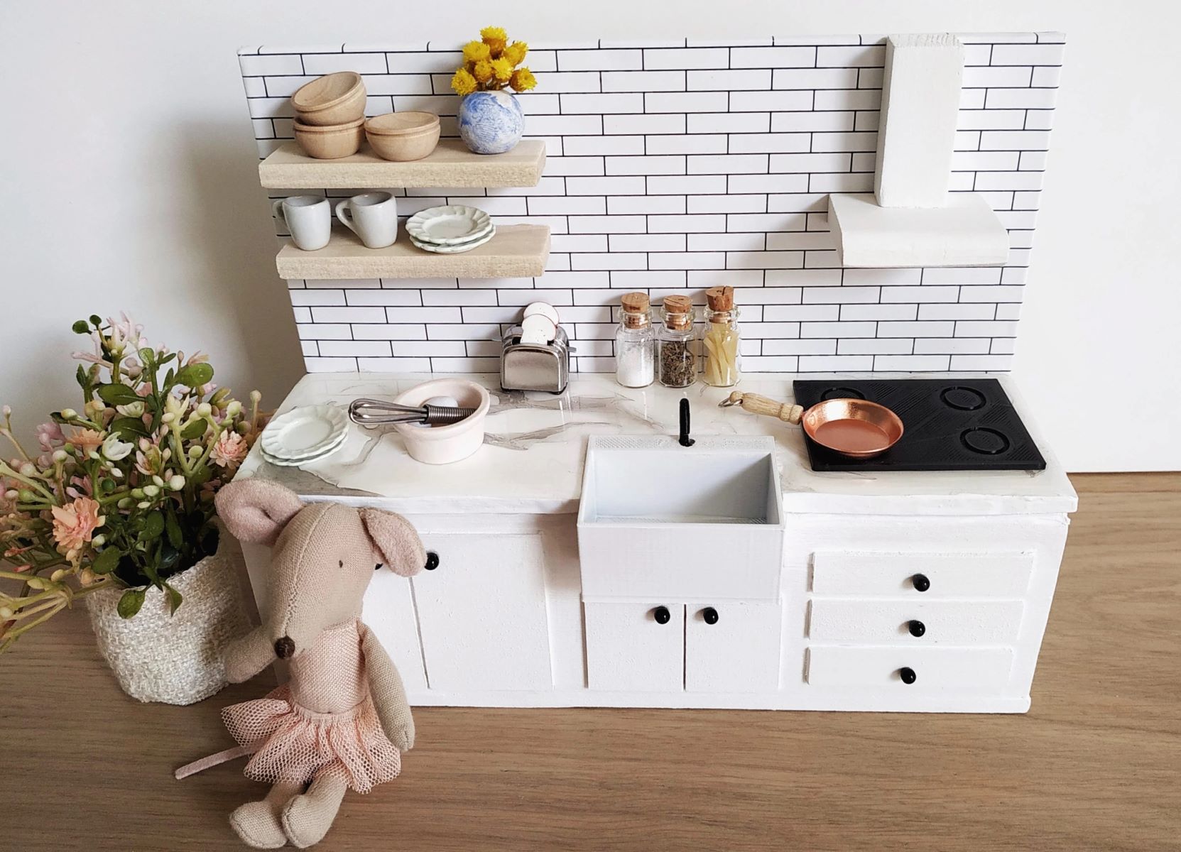 DIY Dollhouse Kitchen Renovation