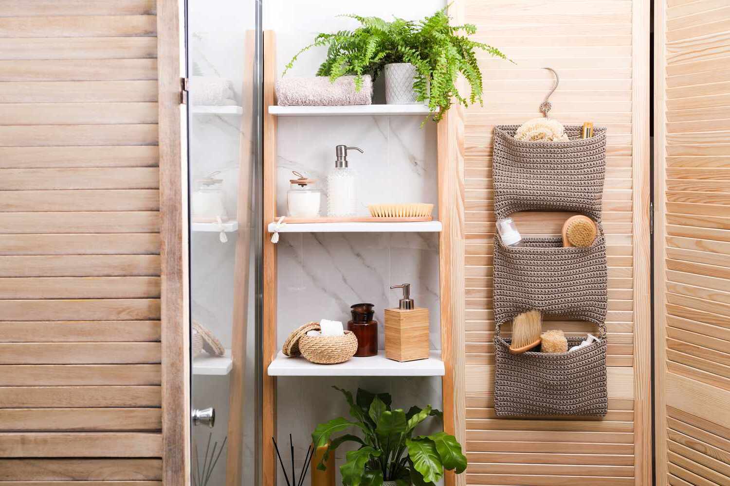 DIY Towel Rack: How to Build a Stylish Storage Solution