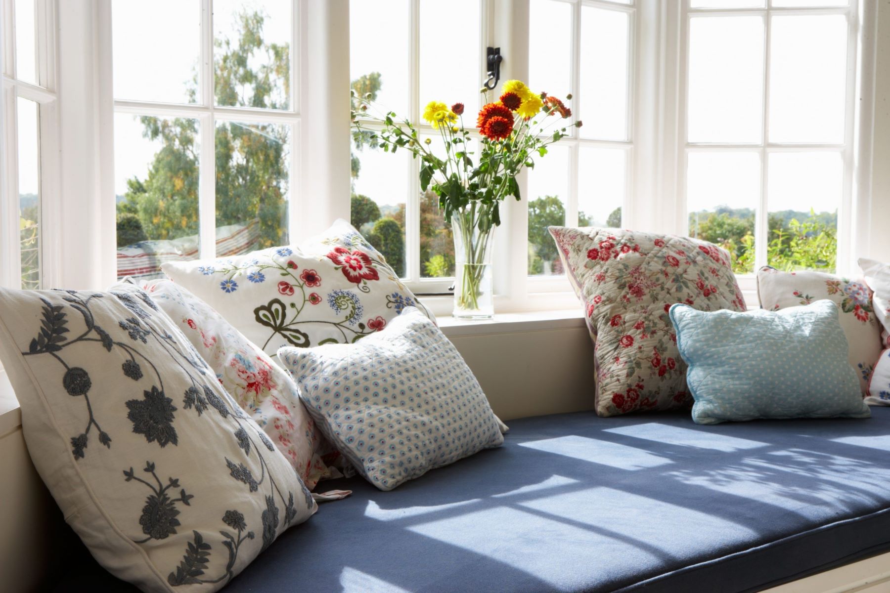 DIY Window Seat Cushions: Step-by-step Guide