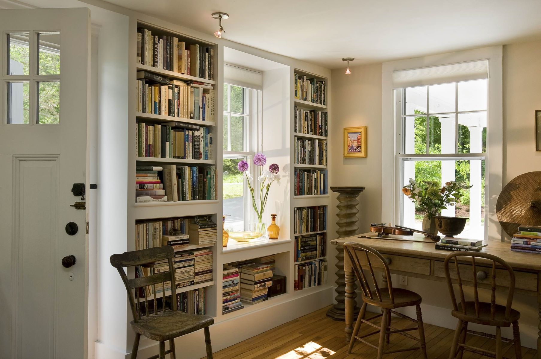 How to DIY Built-In Bookcase Around Window