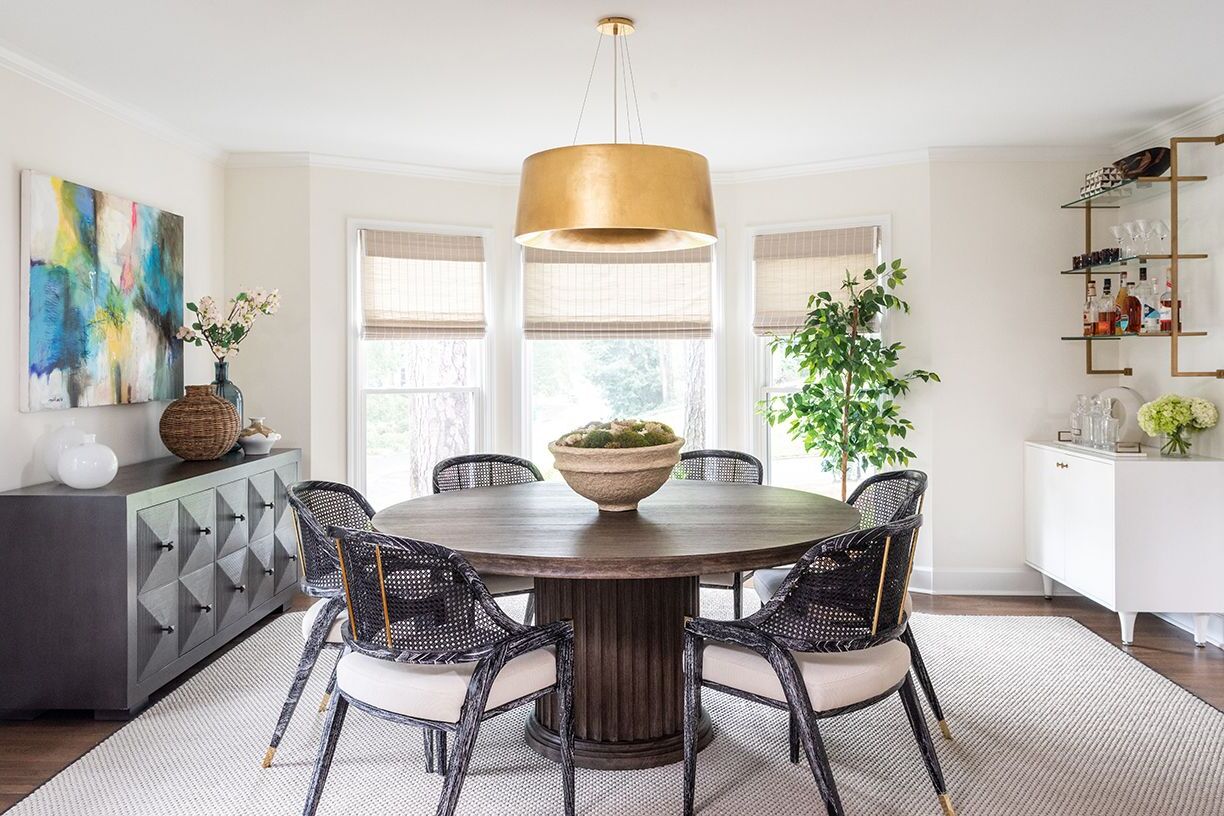 How to Paint Your Dining Room Table