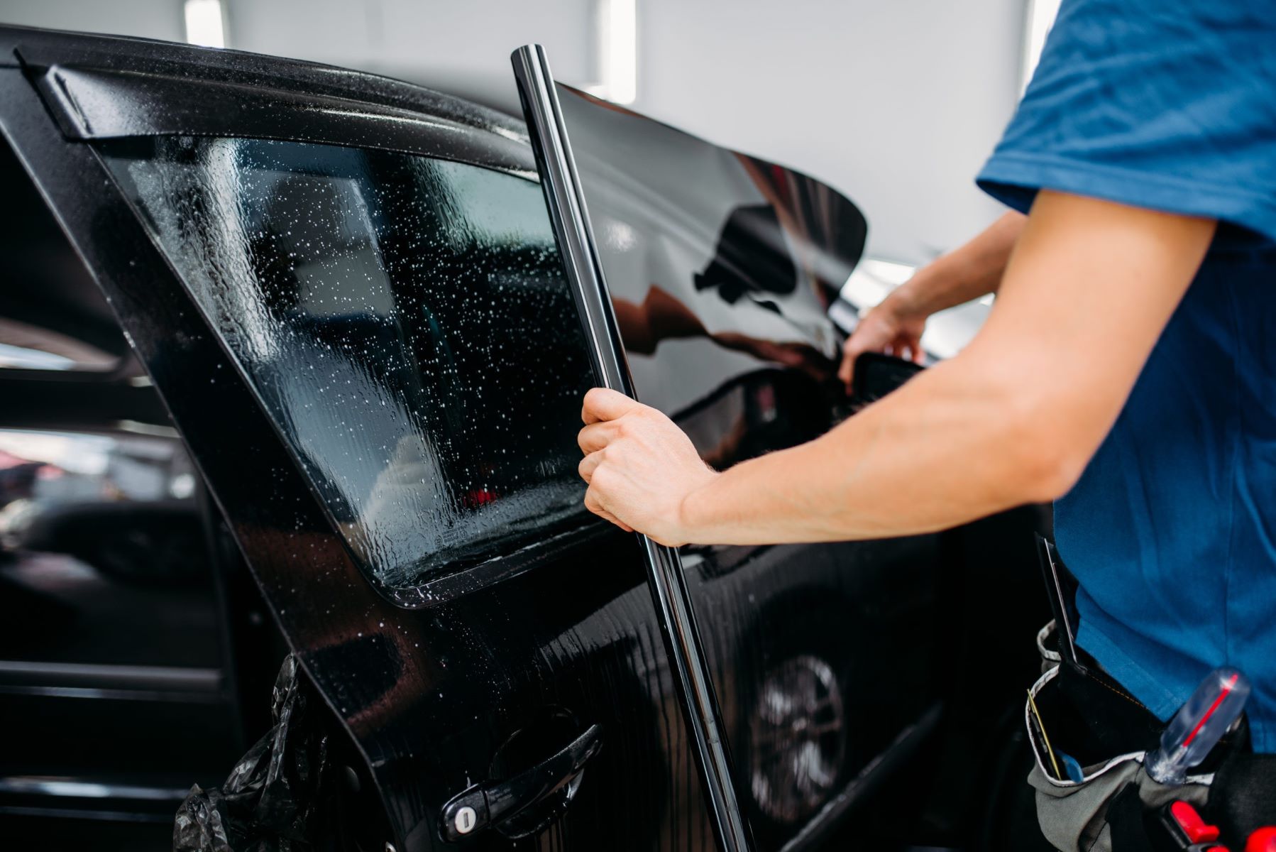 How to Tint Car Windows at Home