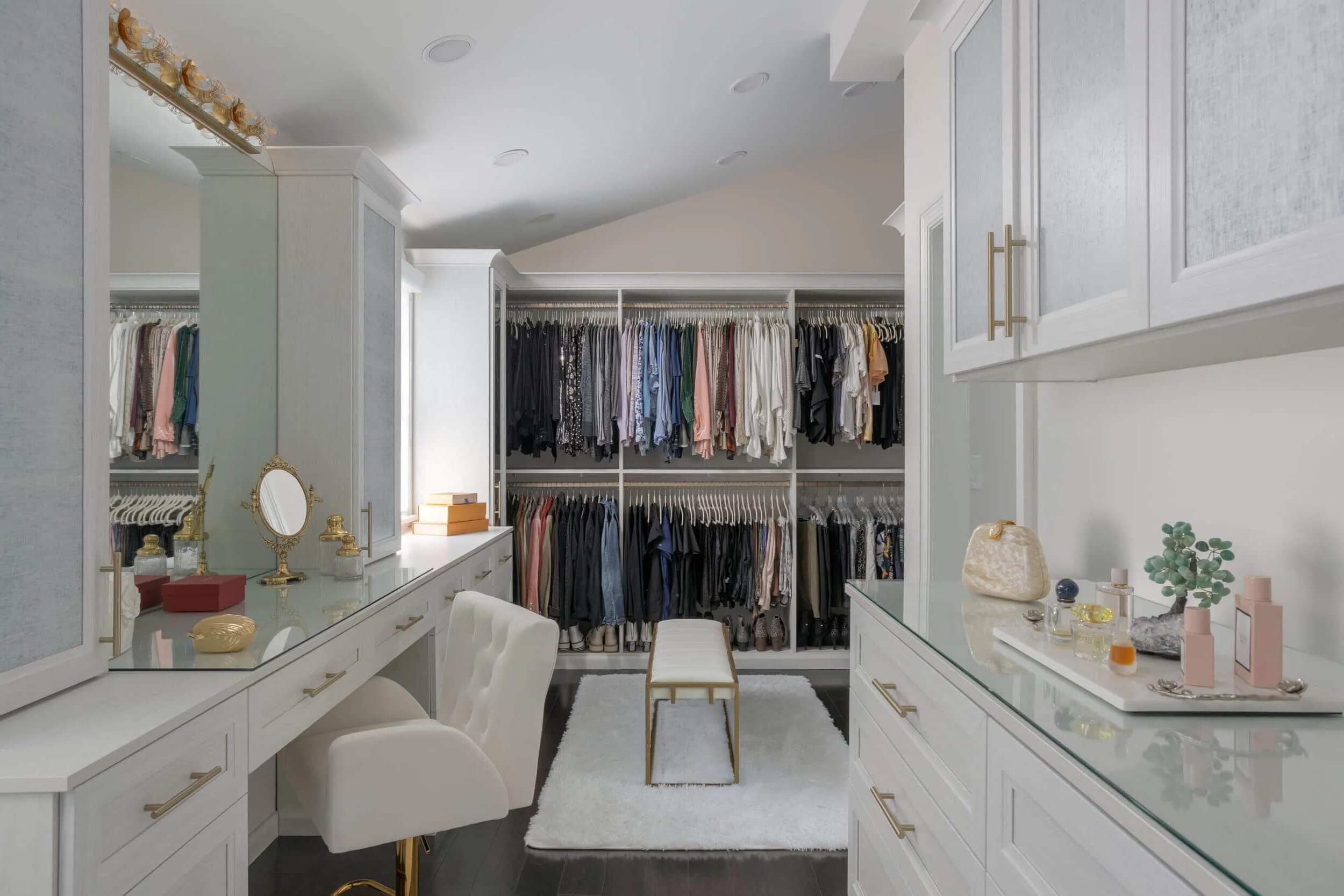 DIY Closet Vanity Ideas