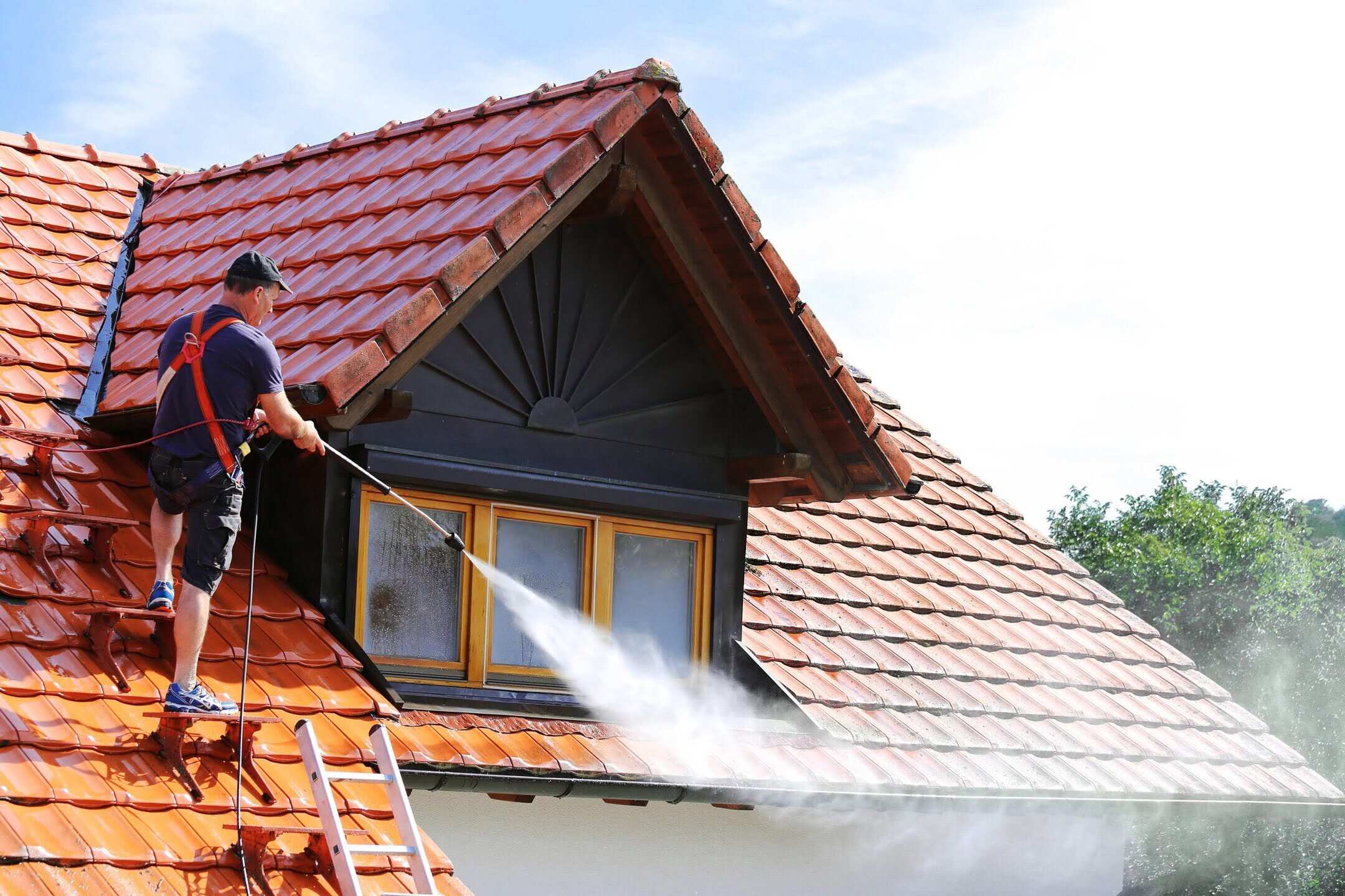 DIY Guide to Roof Cleaning