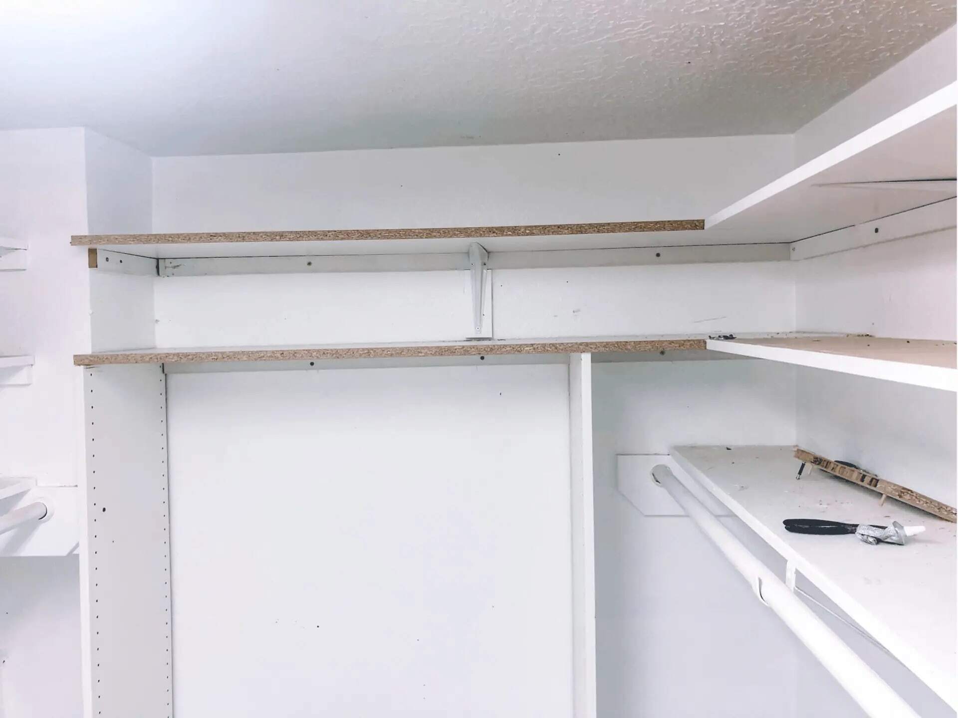 How to Build a DIY Closet Rod