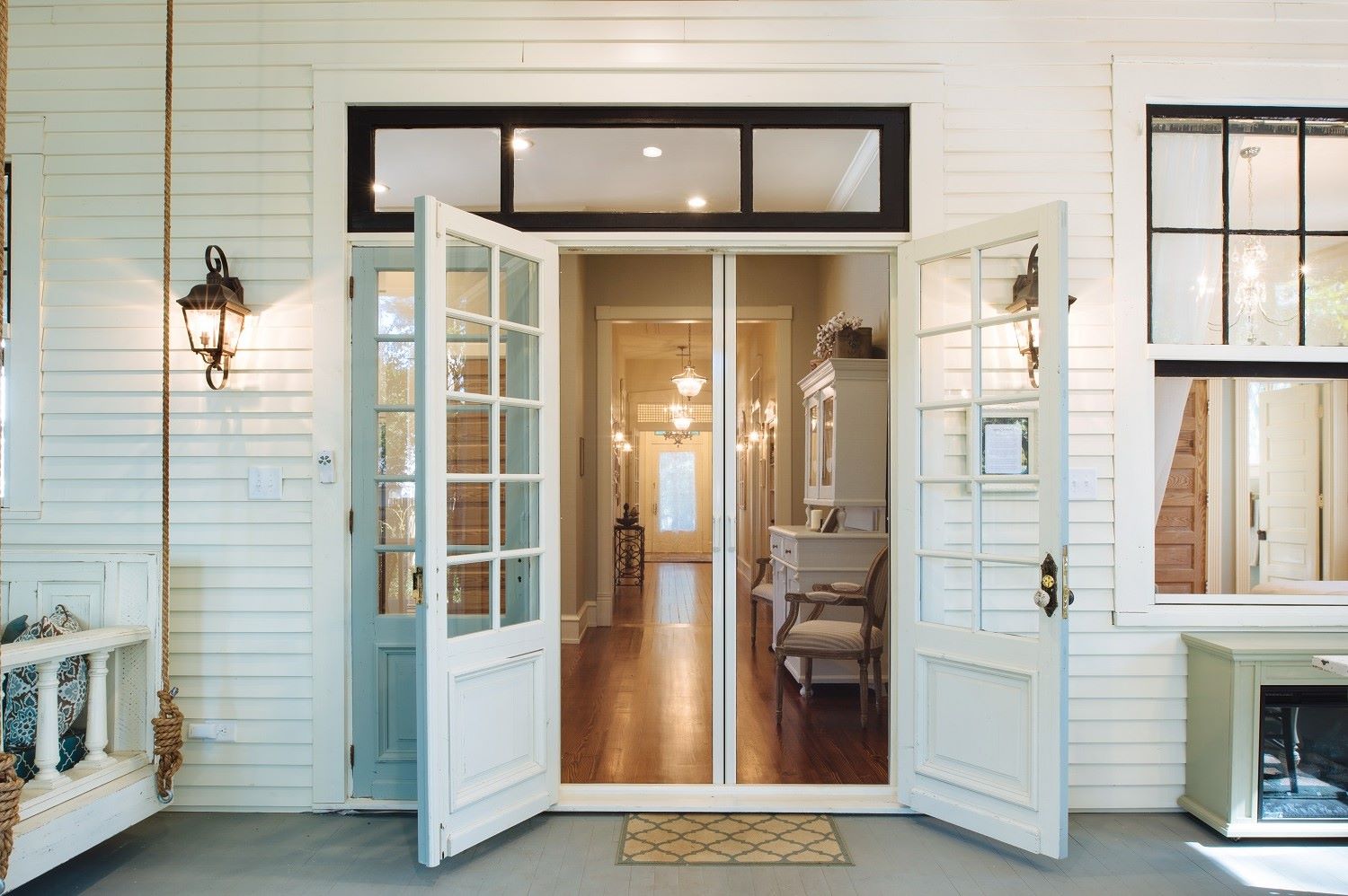 How to Build a Retractable Screen Door