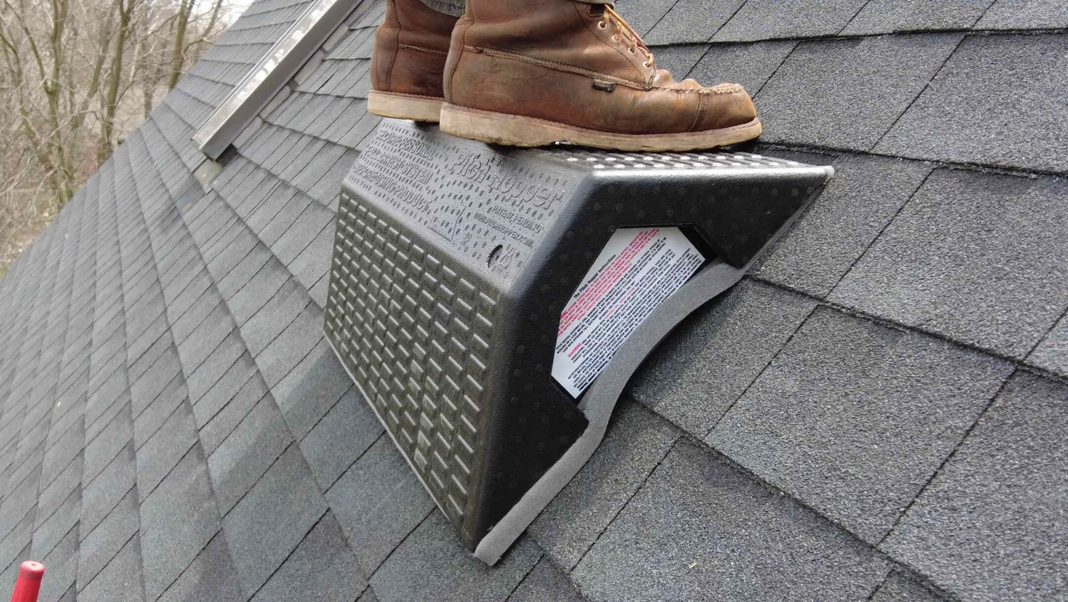 How to Build DIY Roof Platforms for Pitched Roofing