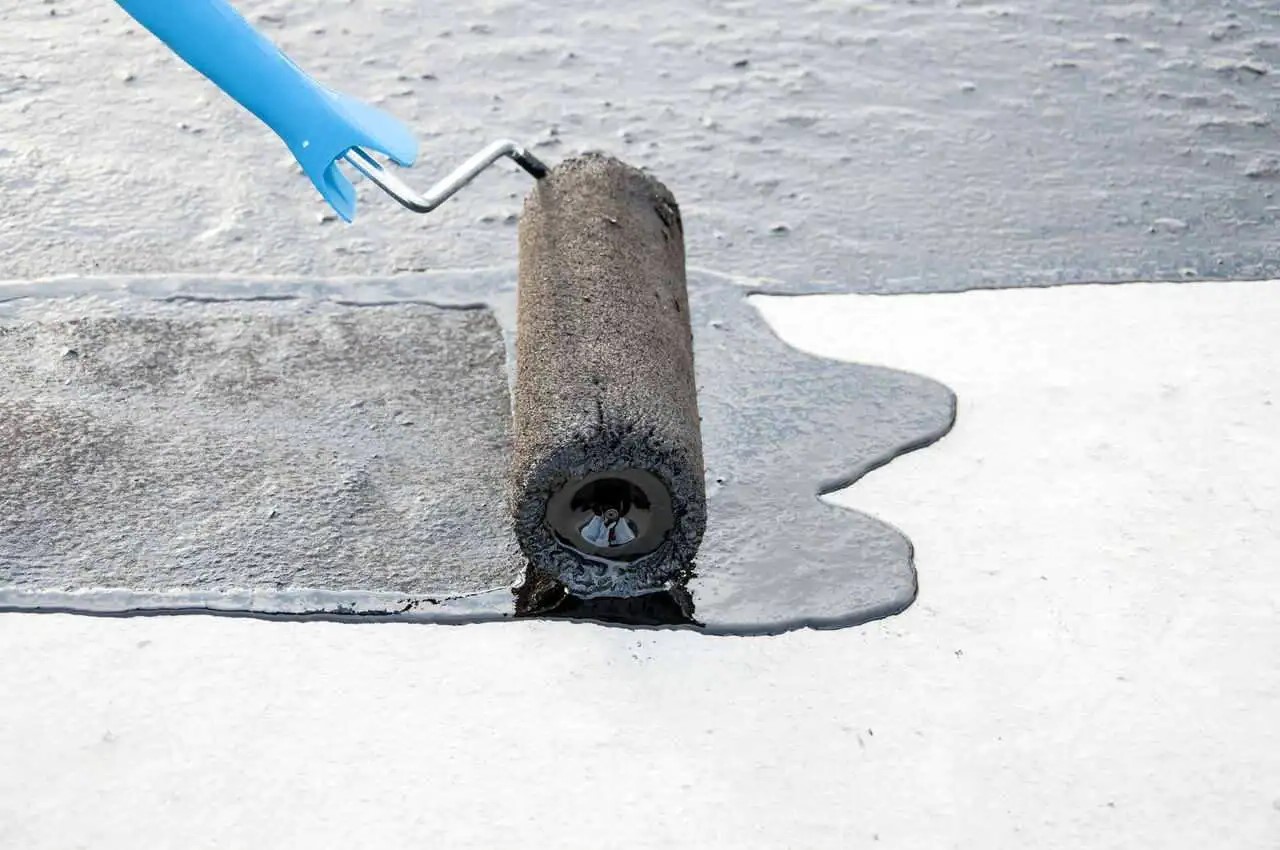 How to DIY Flat Roof Waterproofing