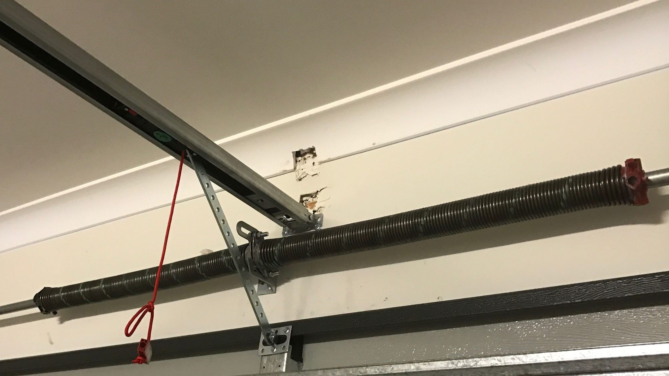 How to Replace Garage Door Spring